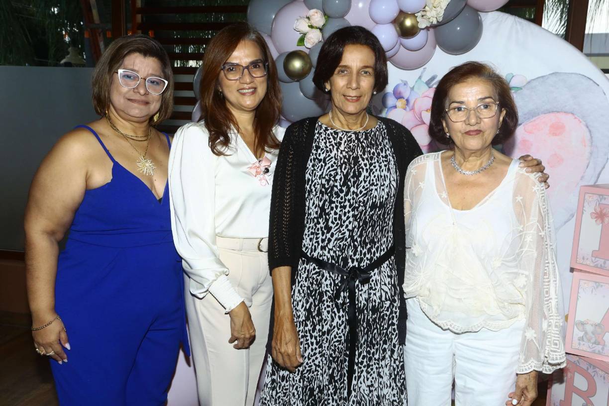 Mariela Pascua, Carol Perdomo, Ely Pino y Reinela Cardona