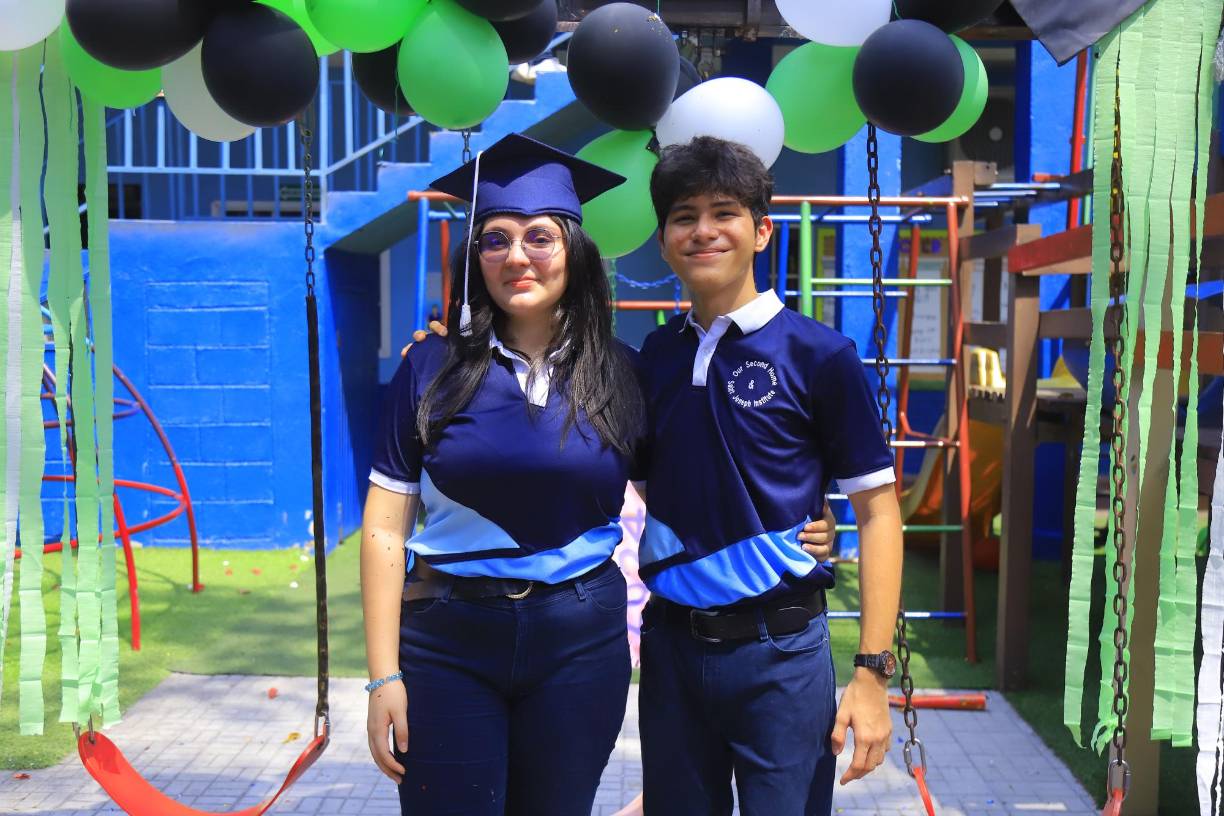 Sophia Cantarero y Álex Díaz