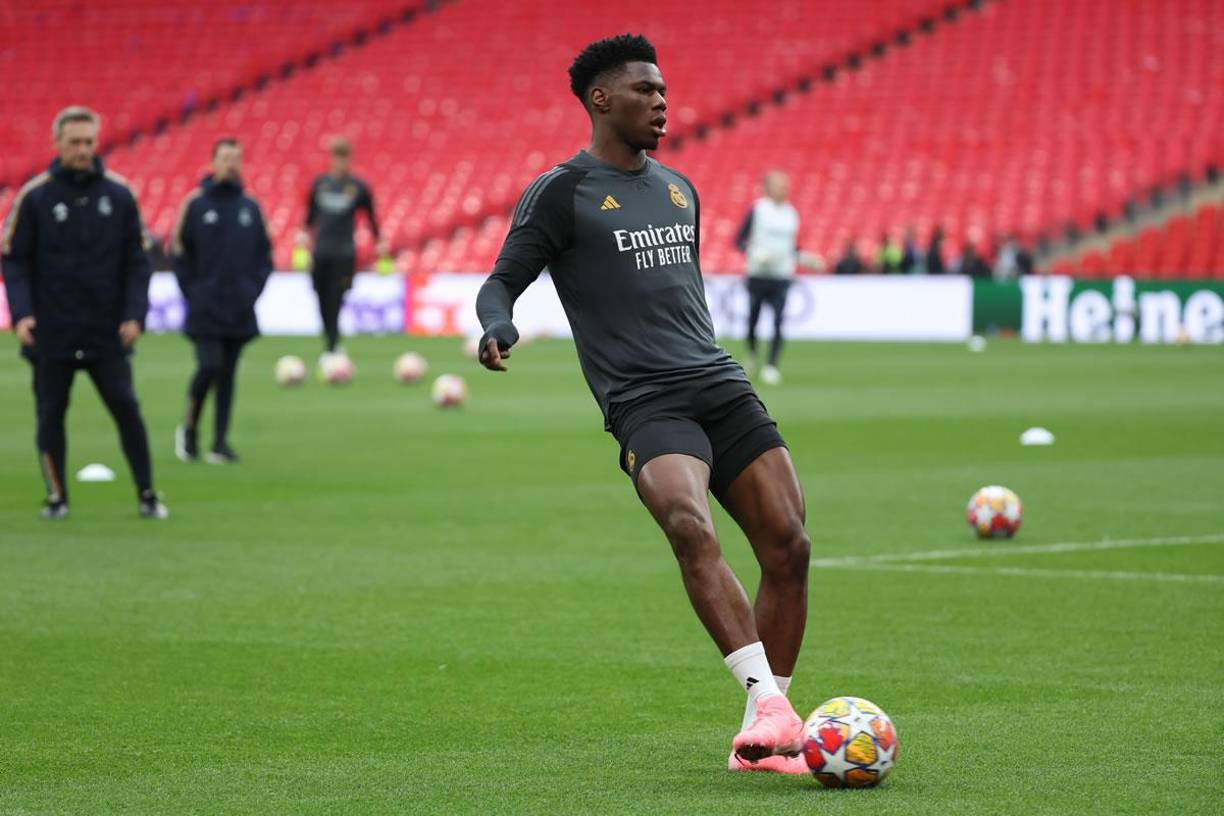 Aurélien Tchouaméni, lesionado desde principios de mes, estuvo presente este viernes en el último entrenamiento del Real Madrid antes de la final de la Champions League contra el Borussia Dortmund.