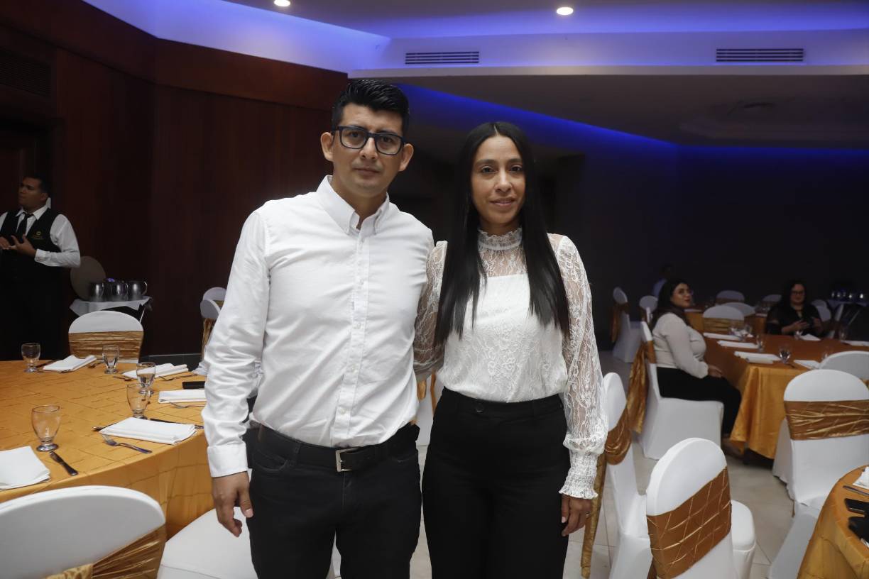 Adoni Maldonado y Lourdes Munguía