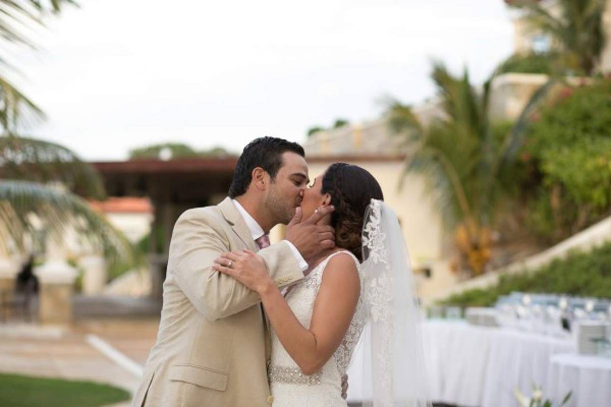 Miguel Flores y Pyubani Williams.