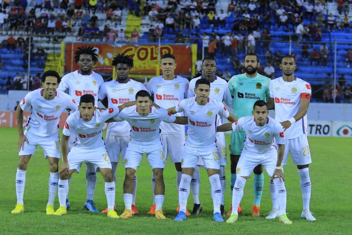 El 11 titular del Olimpia que mandó a la cancha Pedro Troglio para el duelo ante la UPN.