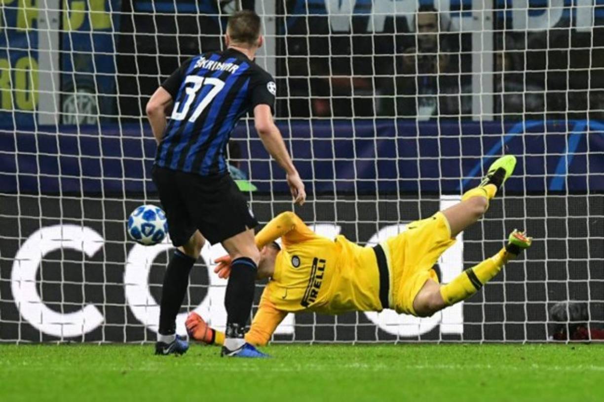 La gran figura del partido fue el portero Samir Handanovic del Inter. Detuvo al menos cinco ocasiones claras que tuvo el club español.