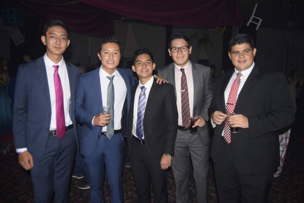 Francisco Serrano, Guillermo Reyes, Carlos Aguilar y Nedim Yacamán.