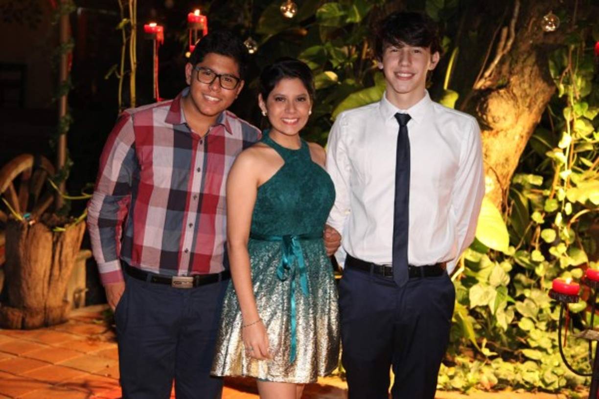 Nelson Gonzales, Karina Fernández y Felipe Orden.