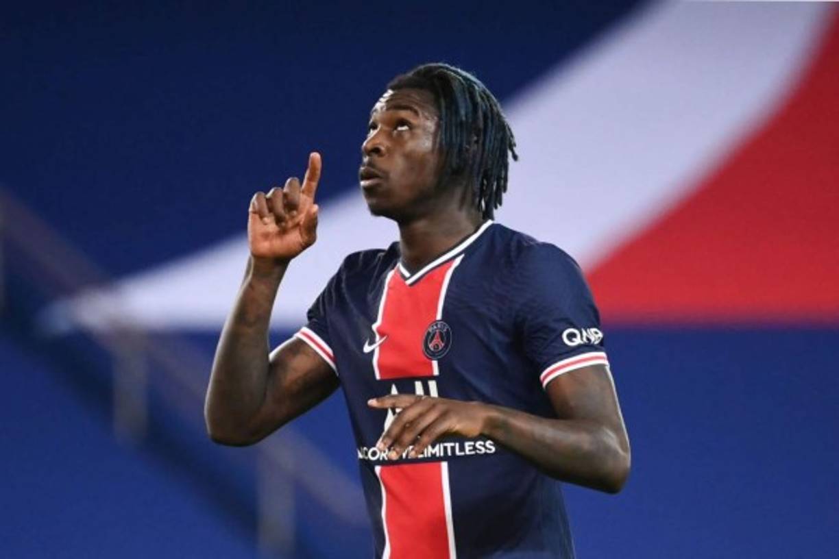 Moise Kean está cerca de continuar su aventura en el PSG. El jugador italiano estuvo cedido en el club parisino por el Everton la pasada temporada. El jugador quería seguir en París y las conversaciones están cerca de certificarlo. El delantero prorrogaría su estancia en Francia una temporada más, como era su deseo.<br/><br/>Foto - AFP