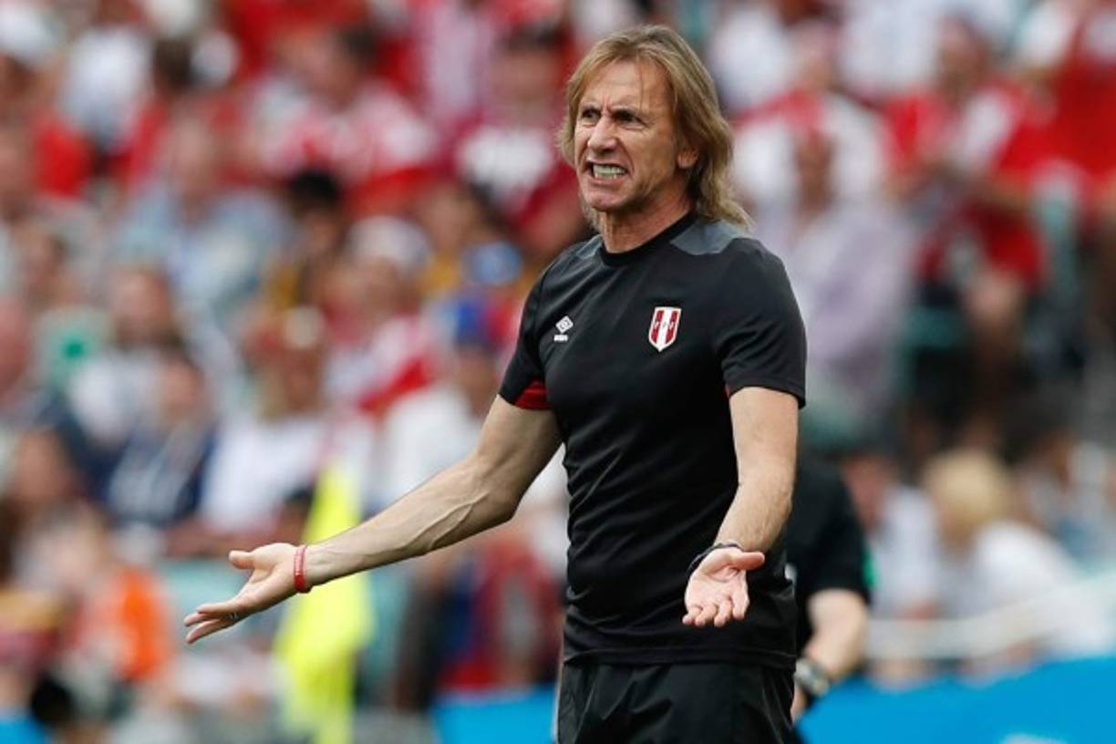 Ricardo Gareca: El entrenador argentino interesa en la Fenafuth para que tome las riendas de la Selección de Honduras. El DT terminó su contrato con Perú a la que logró meter al Mundial de Rusia.