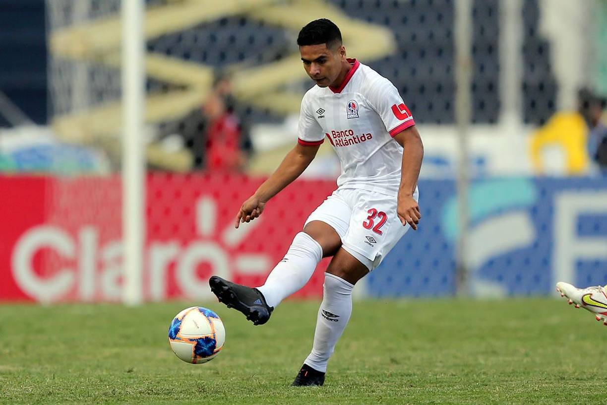 Carlos Pineda - El otro joven mediocampista del Olimpia también volverá a ser titular.