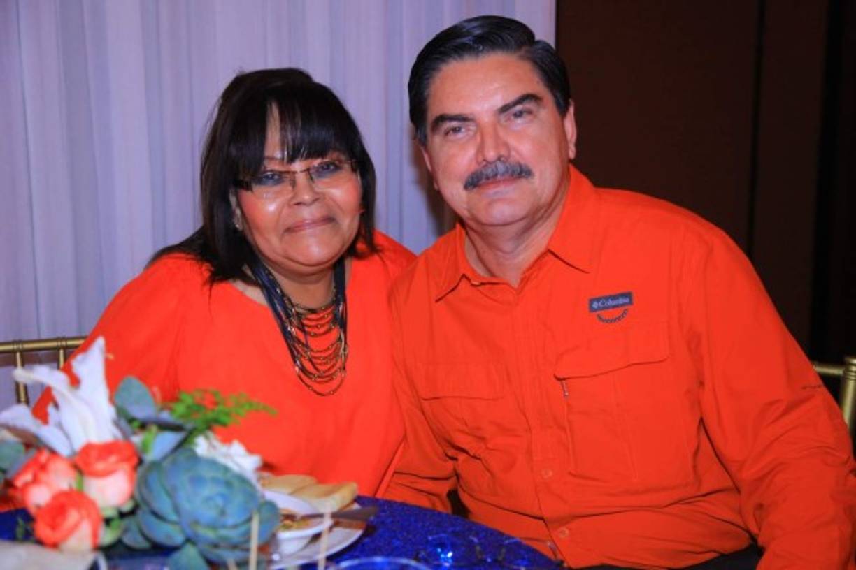 Guadalupe y Óscar Sagastume.