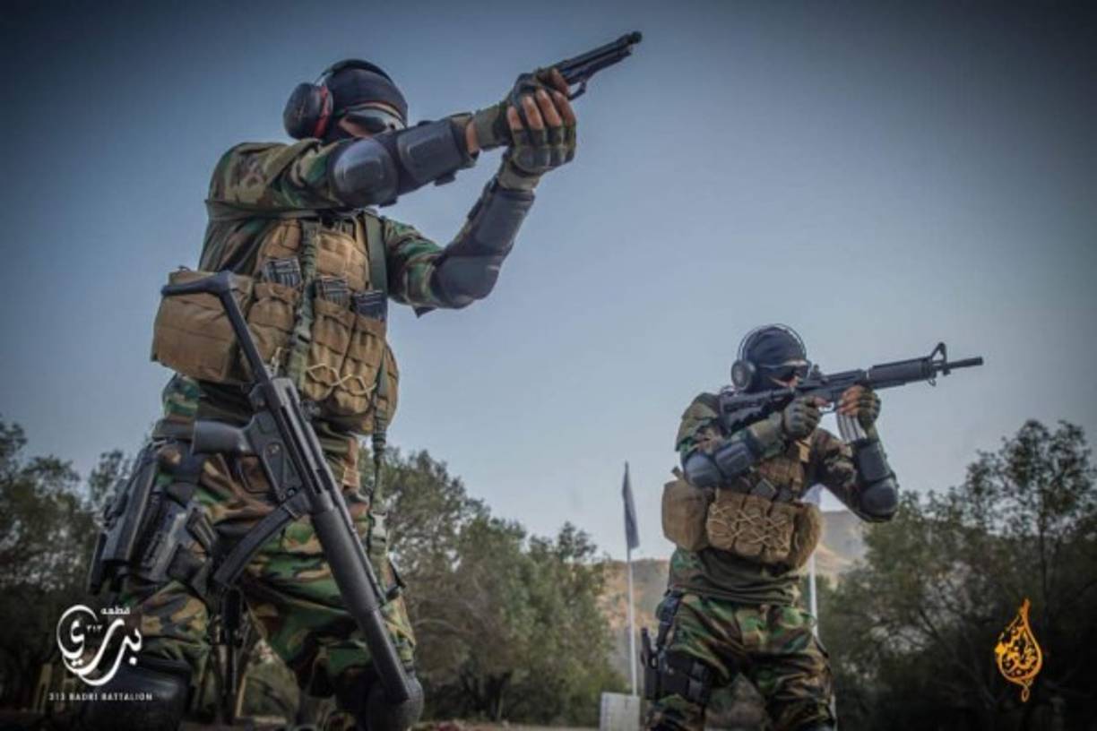 Aunque probablemente no sea equivalente a las fuerzas especiales occidentales, sus miembros son 'más eficaces que los 'talibanes estándar' y seguramente más que las tropas del ejército nacional afgano estas últimas semanas', explica con ironía un experto en armamento, que se hace llamar Calibre Obscura en Twitter.