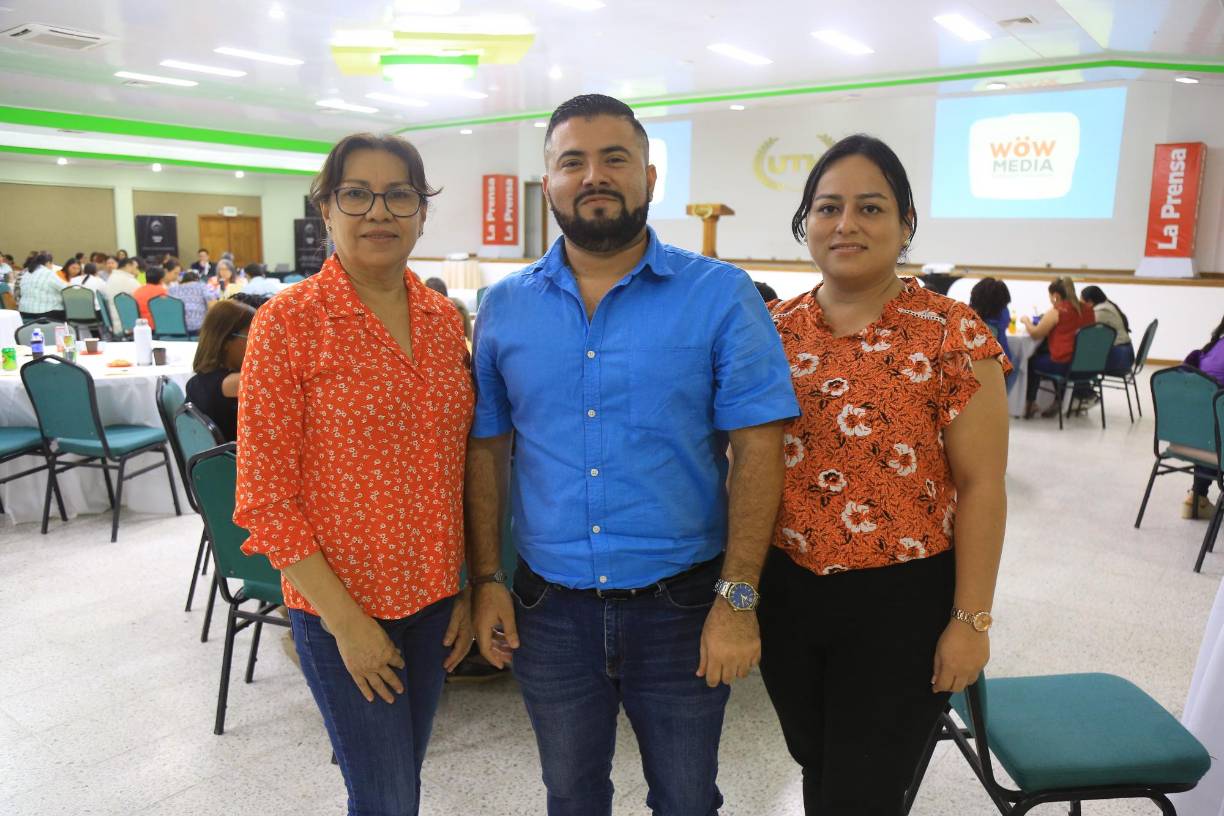 María Villeda, José Madrid y Johana Doblado
