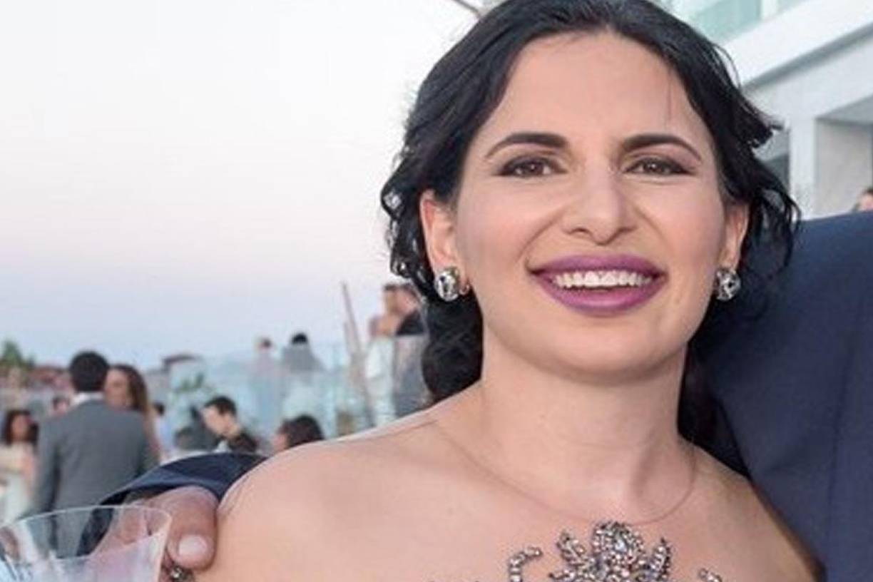 Lo prestaron y lo metieron en establos en Abu Dhabi para caballos de carrera de pura sangre, según los procedimientos.