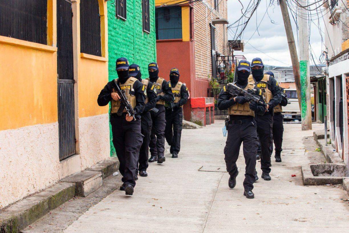 Un total de 123 municipios de los 298 están bajo estado de excepción parcial, ya que fue extendido por un período de 45 días.