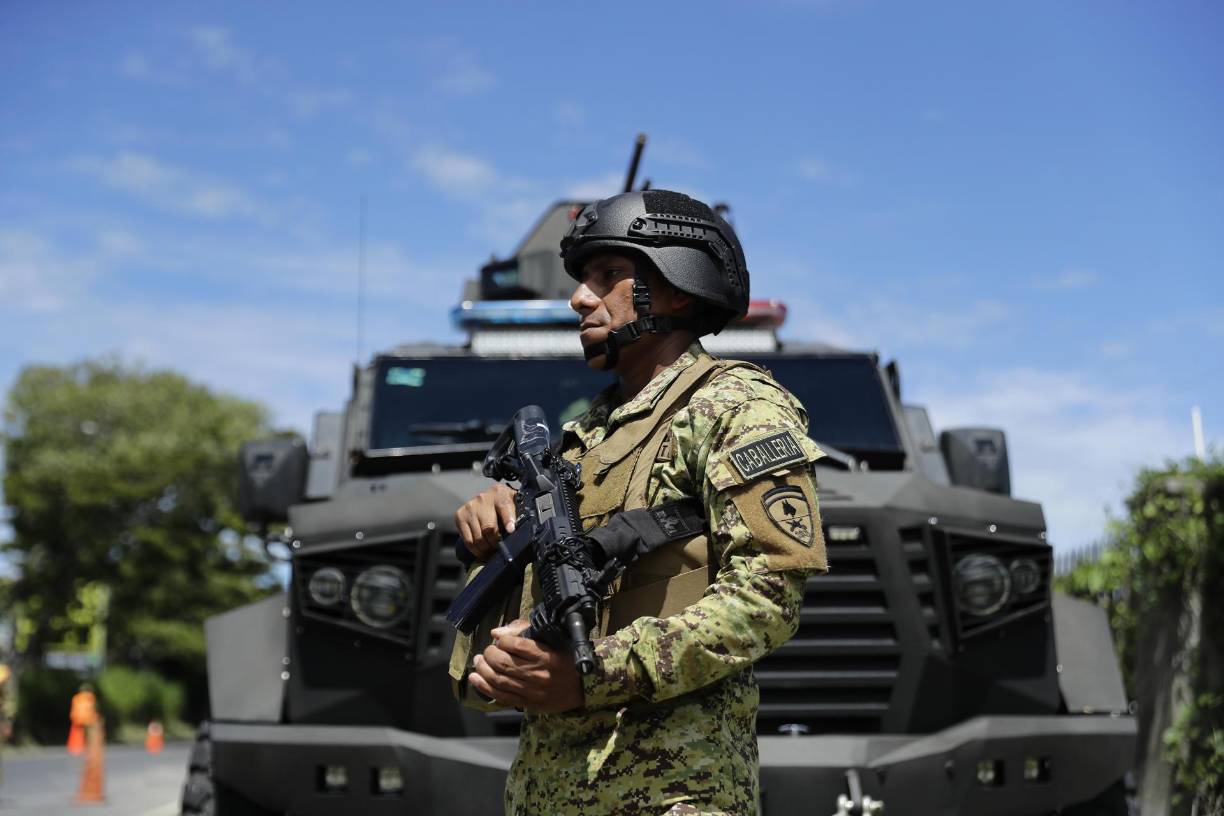 En las últimas semanas “producto de nuestra guerra contra pandillas, Cabañas se ha convertido en el lugar con mayor número de células terroristas, que han llegado ahí buscando sus áreas rurales para ocultarse”, afirmó el mandatario. 