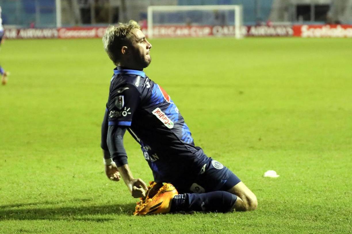 ‘El Pistolero’ cayó algunas bocas con sus dos goles esta noche ante el Saprissa.