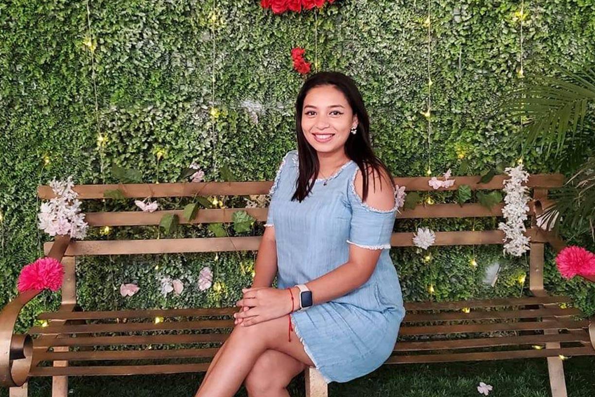 “No pedimos sepultarla en Nicaragua porque no reunimos los 2,500 dólares que nos cobraba la funeraria para trasladarla y porque las autoridades (hondureñas) no quisieron entregar el cadáver”, aseguró la entrevistada.