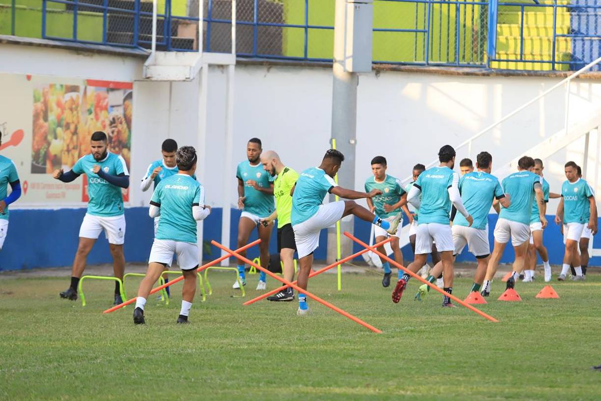 El plantel de los pamperos trabaja a todo vapor y con buen ánimo.