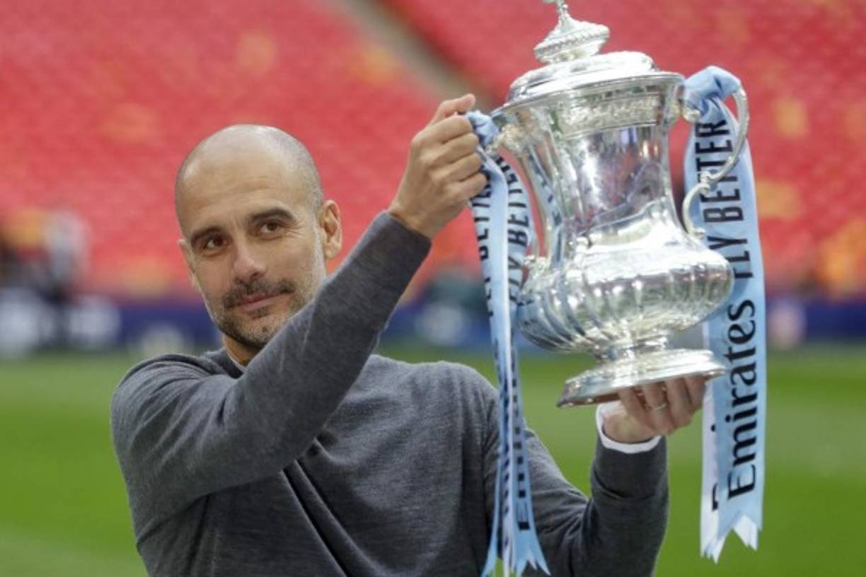 Pep Guardiola rechazó una oferta estratosférica de la Juventus, según Eurosport Francia. La suma era de 20 millones anuales, pero el técnico del Manchester City no tiene ninguna intención de dejar la Premier League... por el momento.