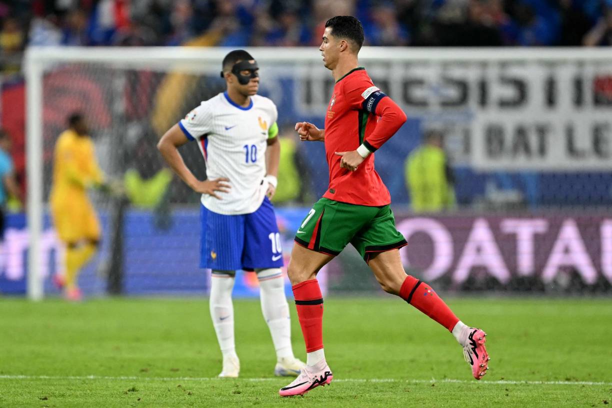 Las selecciones de Portugal y Francia protagonizaron un tremendo choque en los cuartos de final de la Euro.