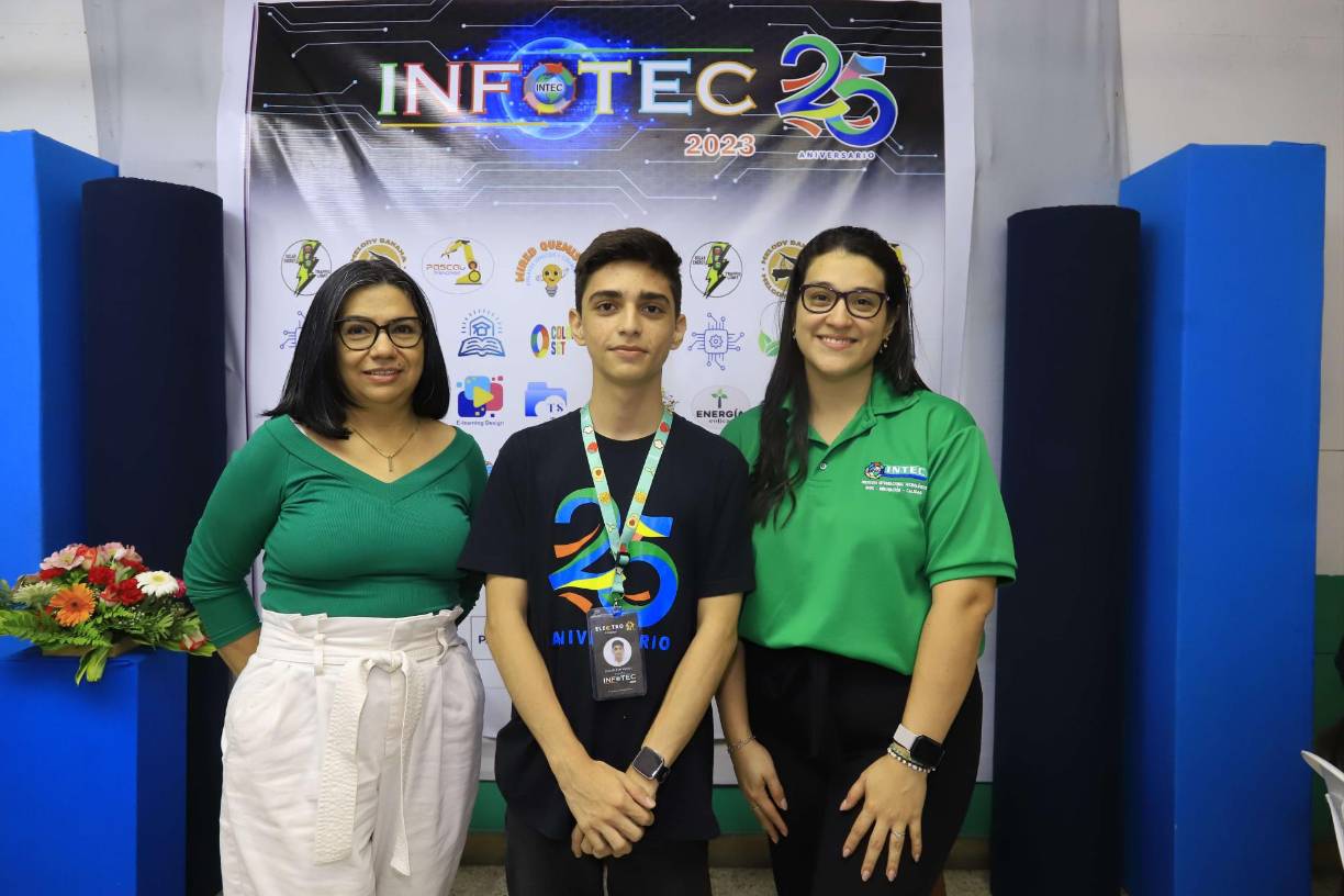 El <b>Instituto Internacional Tecnologico (INTEC</b>) brindó esta semana un espacio para el impulso científico y empresarial de sus estudiantes. Los jovencitos aportaron innovadores proyectos que han surgido de su creatividad, esfuerzo y conocimientos adquiridos en las materias académicas.