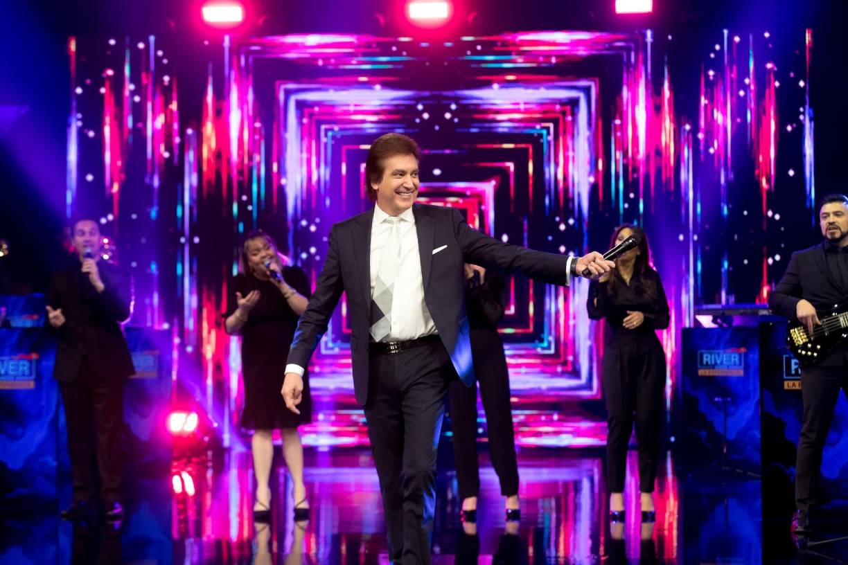 Dante Gebel siguió con su reflexión: “Otros, como es lógico; más resentidos, ardidos y dolidos (con el síndrome de “Si nosotros no pudimos, ustedes tampoco”), señaló.