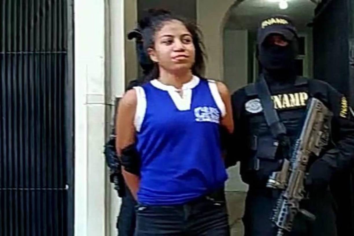 Irma Josefa Quintanilla Enriquez (23), conocida en el mundo criminal como “La Guata”, fue capturada en 2020 en la colonia Islas del Progreso en San Pedro Sula. Era recolectora de extorsión y vendedora de droga de la zona, y pertenecía a la Mara Salvatrucha (MS-13).