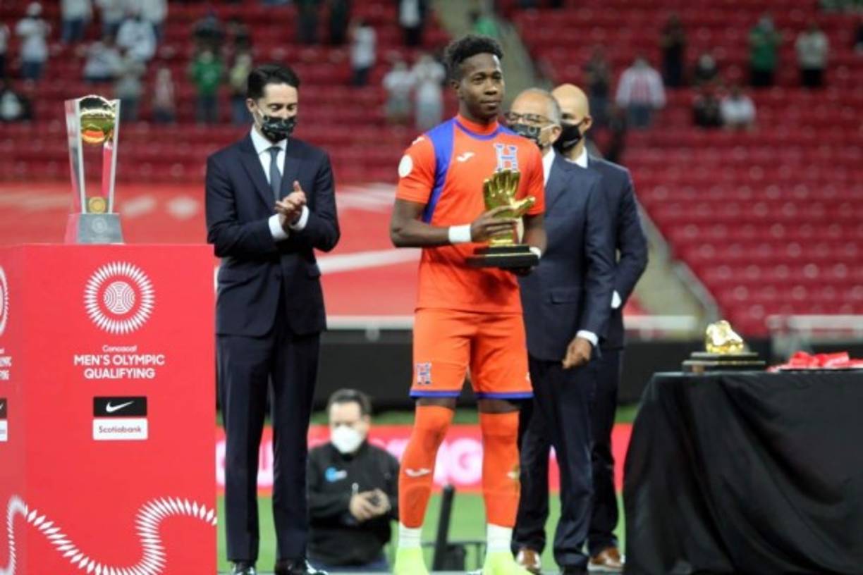 Alex Güity - El portero de la Selección de Honduras entró en el equipo ideal, además fue elegido mejor portero del Preolímpico.