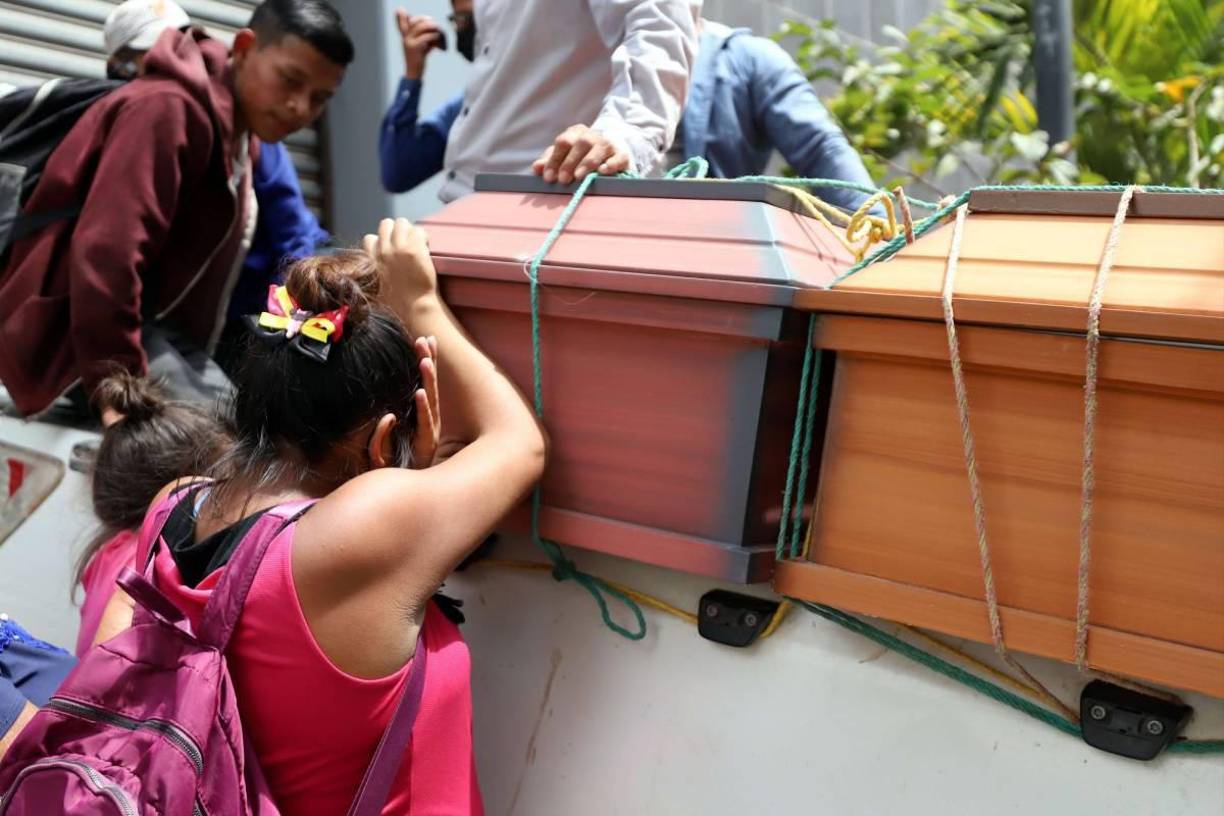 “Ya voy a llegar, amor”: maestra se fue a ‘jalón’ con víctimas de masacre en Comayagua
