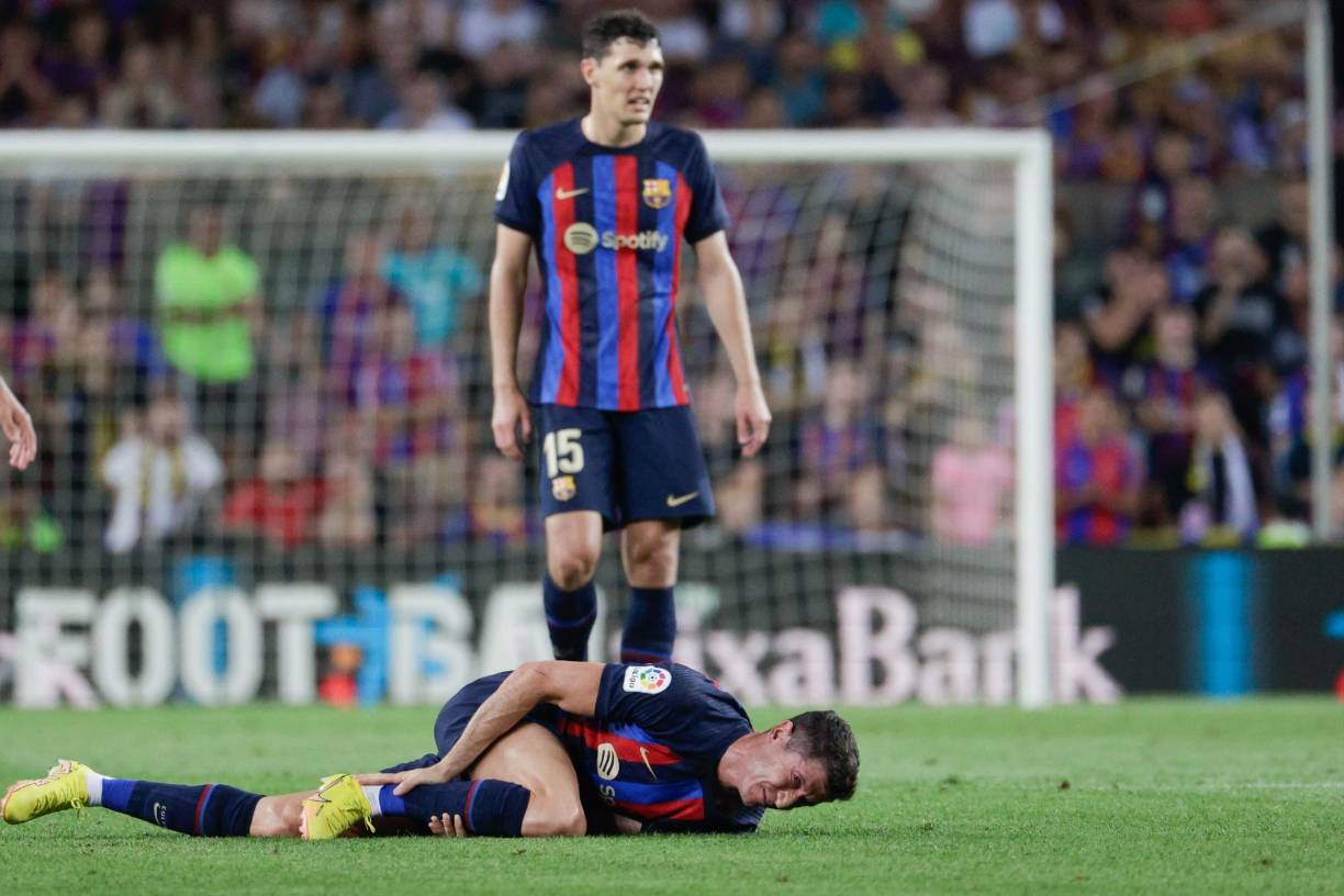 Primer partido y primera decepción: Frustración en el Barcelona tras estrellarse ante Rayo Vallecano