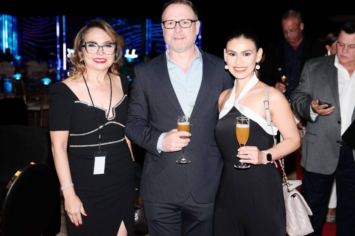 Carmen Barletta, Stefano Racciatti y Sandra Matta