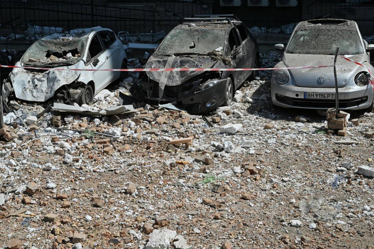 El presidente ucraniano, Volodimir Zelenski, declaró en un mensaje nocturno que “Rusia quiere llegar hasta el fin en este camino del mal” con sus ataques.