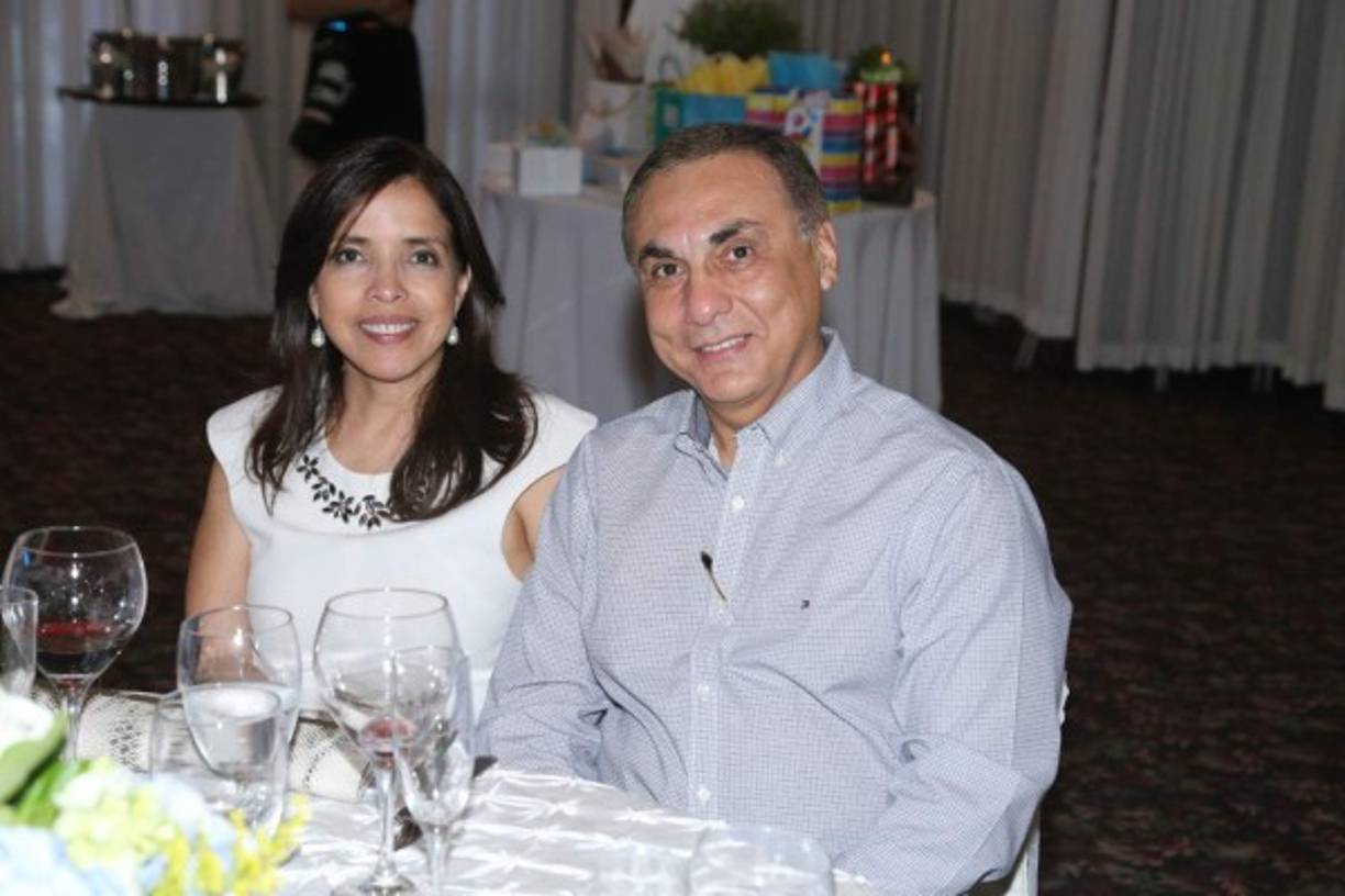 Carol y José Samayoa.