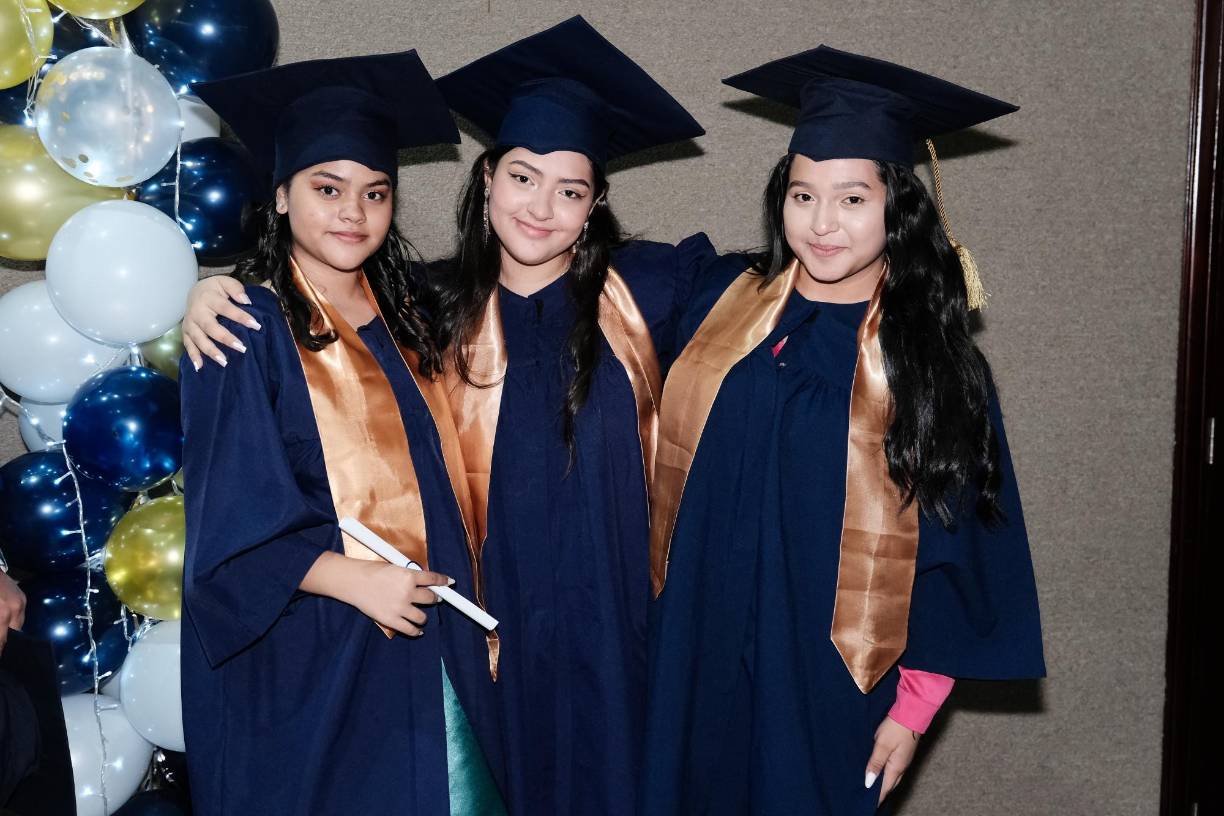 Pamela Martínez, Lesly Rodríguez y Yaressy Ramos