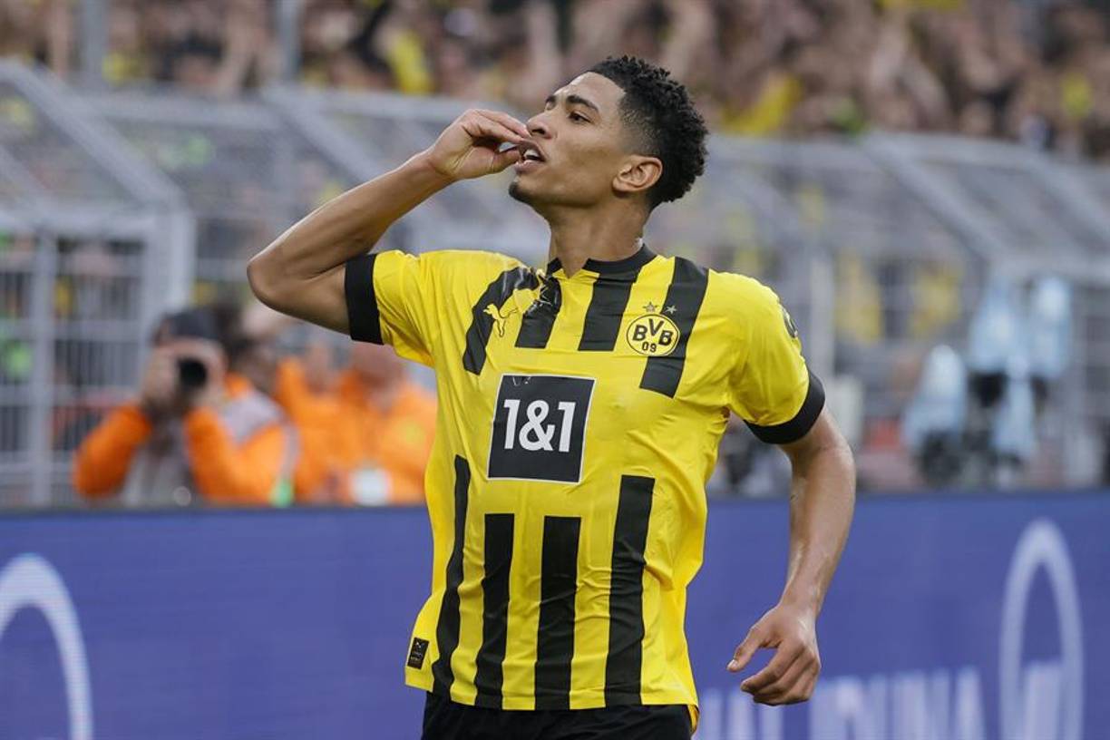 El otro fichaje que llegaría a las puertas del Real Madrid para la próxima temporada sería, Jude Bellingham, quien es uno de los fuertes candidatos a unirse a los blancos.
