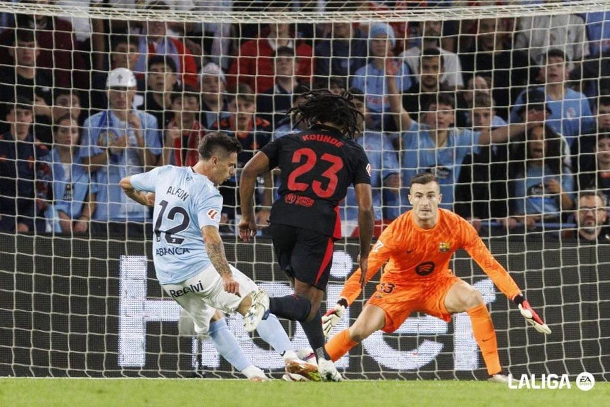 Jules Koundé cometió un grave error, se durmió en defensa, Alfonso González le robó el balón y marcó ante Iñaki Peña el gol del descuento del Celta.
