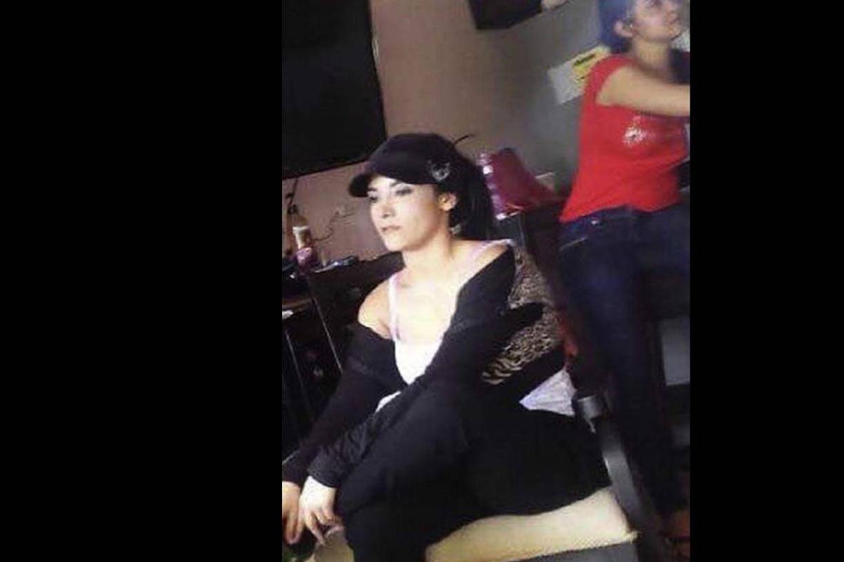 “El material de prueba da cuenta de que alias ‘La Flaca’ pagaba mensualmente arriendos que superaban los seis millones de pesos (unos 1.300 dólares), y adquiría bienes y servicios a los que no podría acceder porque no tenía trabajo ni registraba fuentes de ingresos”, detalló este lunes la Fiscalía en un comunicado.