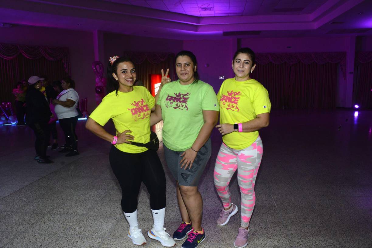 Emilia Laínez, Egny Estrada y Karen Tróchez