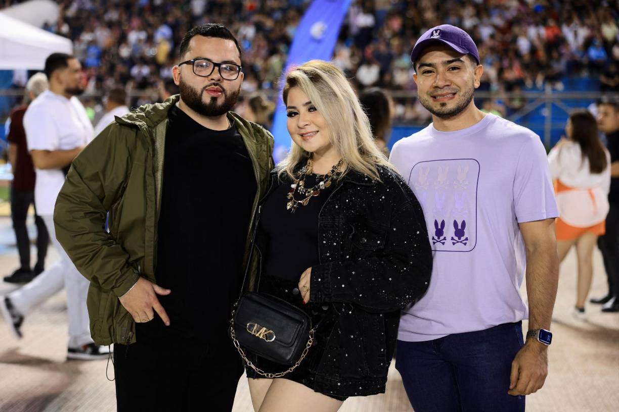 Samir Castillo, Carla Inestroza y Carlos Inestroza