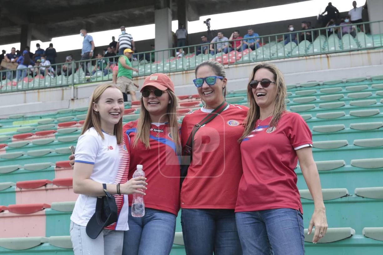 Las bellas ticas que posaron para el lente de Grupo OPSA.