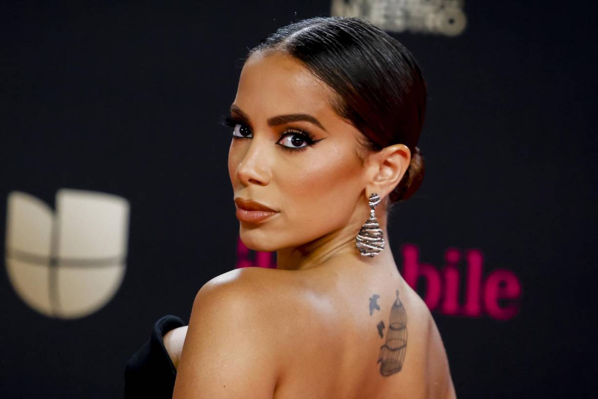 Sirey Morán y otras famosas que derrochan belleza y glamur en la alfombra de Premio Lo Nuestro