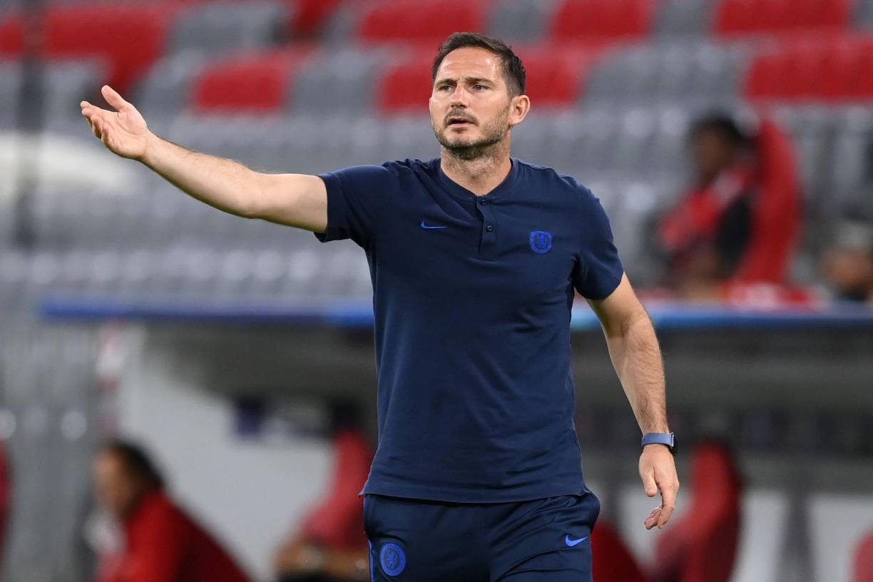 Frank Lampard, según el Daily Mail, mantendrá nuevas conversaciones con los directivos del Everton para convertirse en el nuevo entrenador del equipo. El ex jugador es uno de los principales candidatos, junto a Vítor Pereira, para sustituir en el cargo a Rafa Benítez.