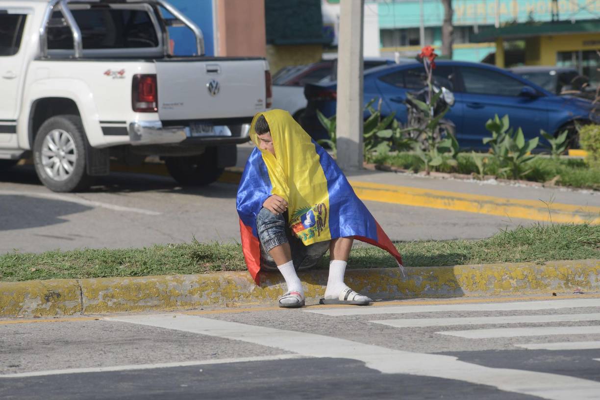 Tras un recorrido por la ciudad, el equipo de LA PRENSA Premium encontró sin dificultad a muchos quienes accedieron a contar parte del periplo que les ha tocado vivir.
