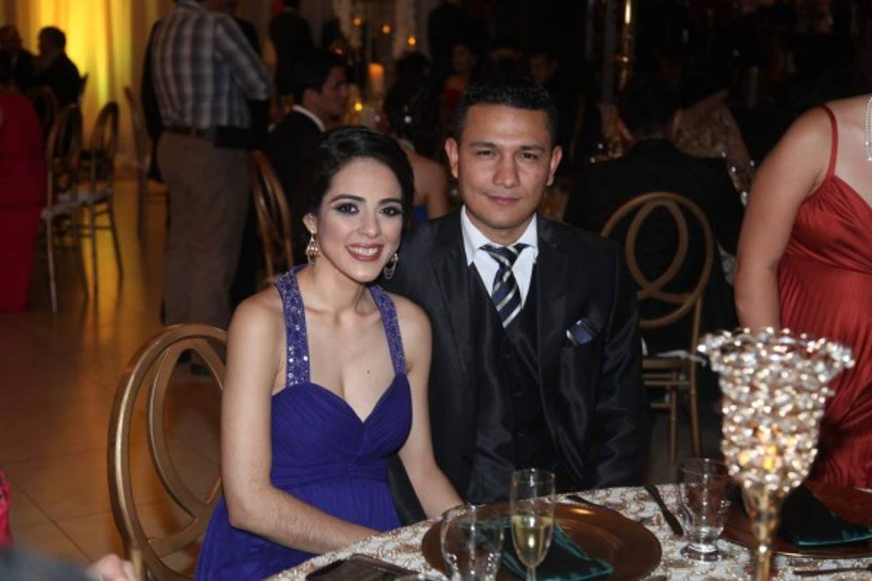 Sofía Cardona y Teddy Reyes.