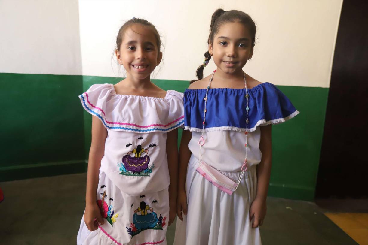 Gabriela Licona y Mía Isabella Ruíz