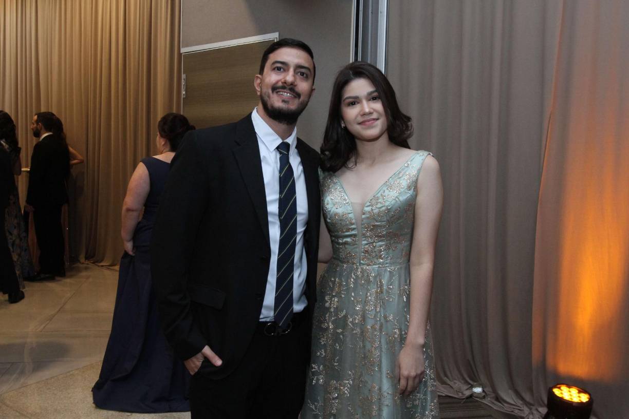 Nicolás Bendeck y Gladyz Mancía