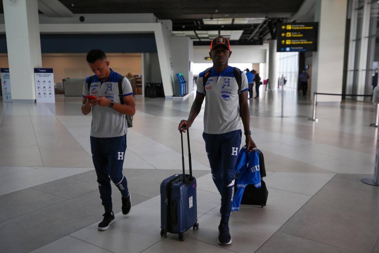 En fotos: Así fue la salida de la ‘H’ rumbo a Los Ángeles