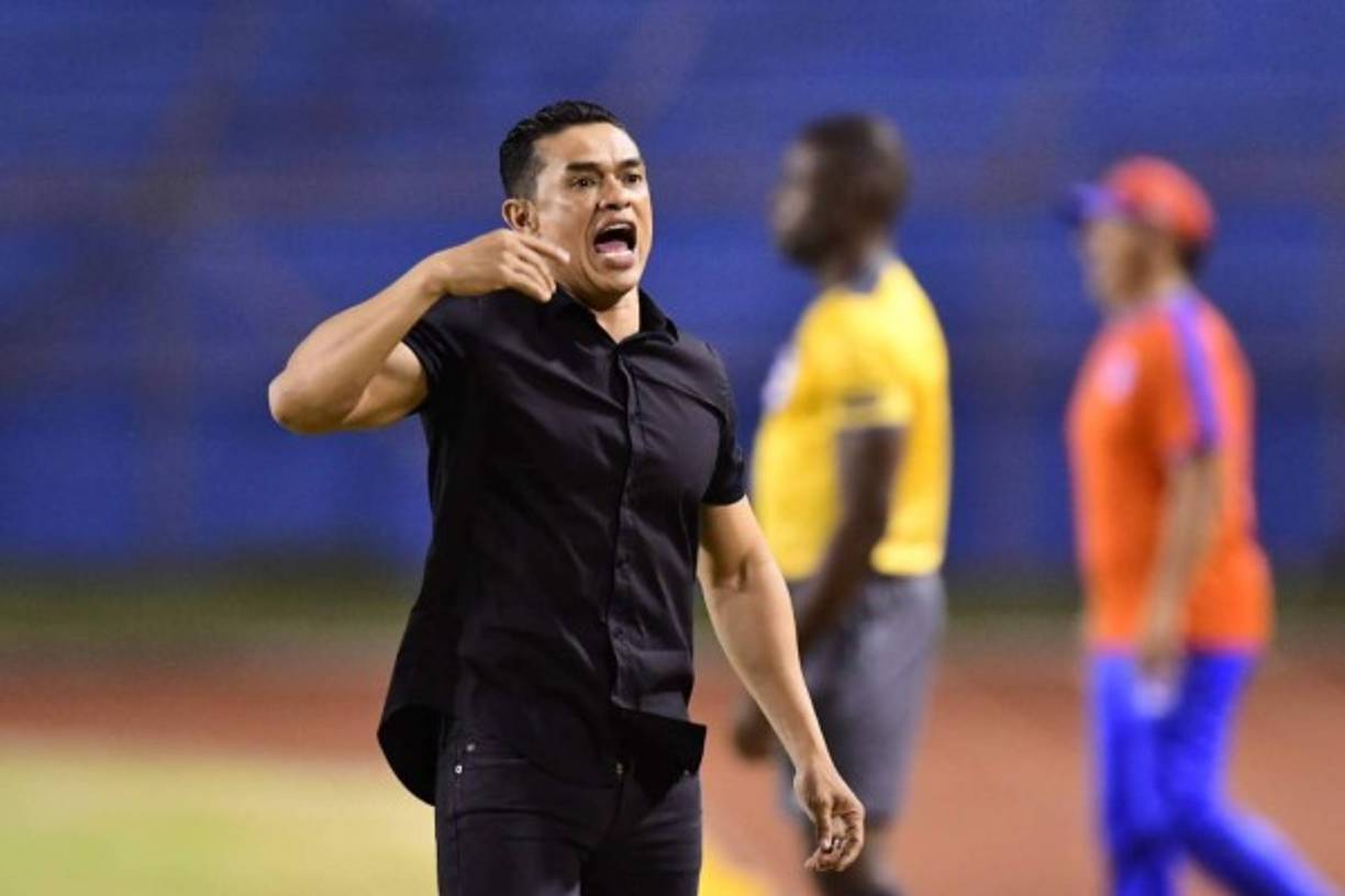 La rabia que mostró Walter 'Paté' Centeno tras el primer gol de Jorge Benguché. Foto Yoseph Amaya