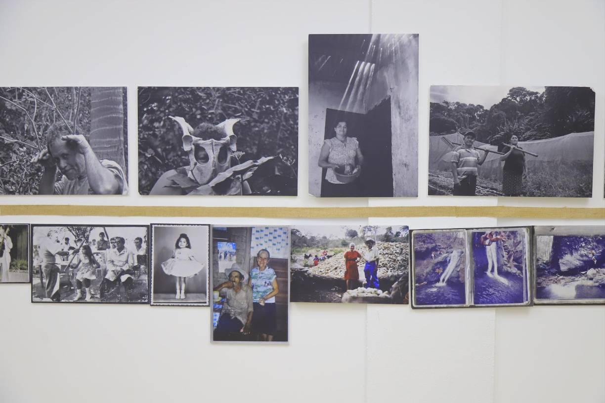 Esta exposición estuvo primero en El Salvador, y comienza su itinerancia en Tegucigalpa, para luego venir a SPS y continuar su ciclo en Antigua Guatemala, Quetzaltenango y proseguir en Nicaragua. El objetivo de la presentación artística es defender el territorio y las comunidades, el medio ambiente, derechos humanos y el agua. 