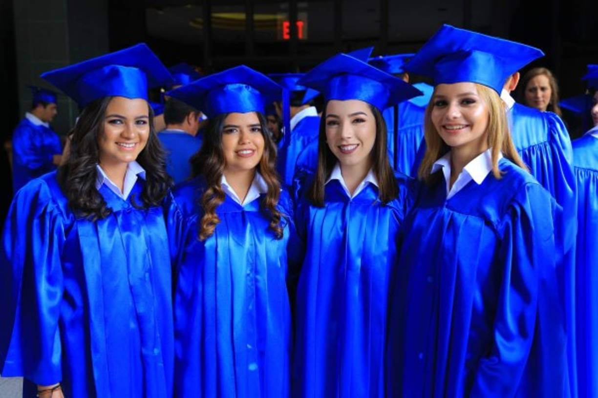Kizia López, Tifanny Mejía, Larissa Amaya y Lorena Echeverry.