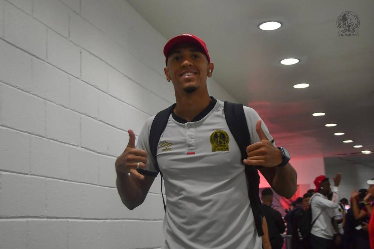 Yan Maciel - El mediocampista brasileño Yan Maciel ha renovado con el bicampeón Olimpia y firmó un nuevo contrato por un año.